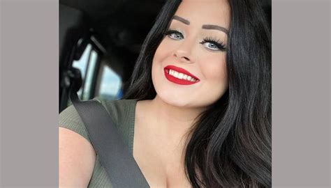 teacher caught with onlyfans|Teacher Megan Gaither put on leave after caught on OnlyFans